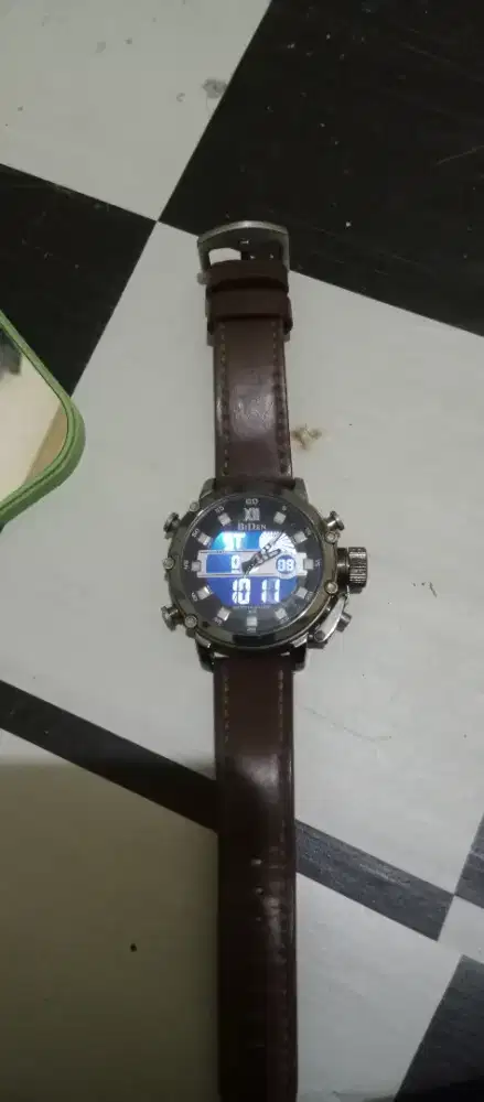 Jam tangan Biden