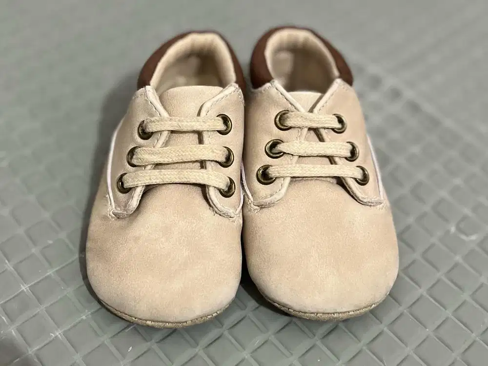 Sepatu prewalker 0-1 tahun Brown