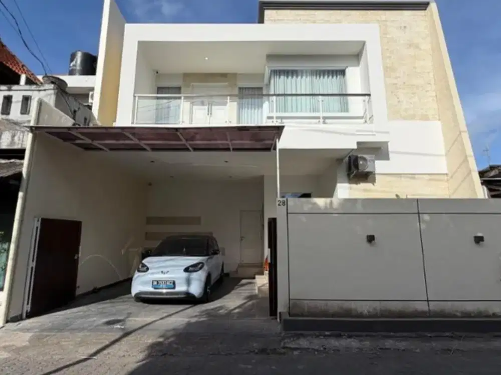 VILLA 2 LANTAI TAMAN BARUNA JIMBARAN BADUNG
