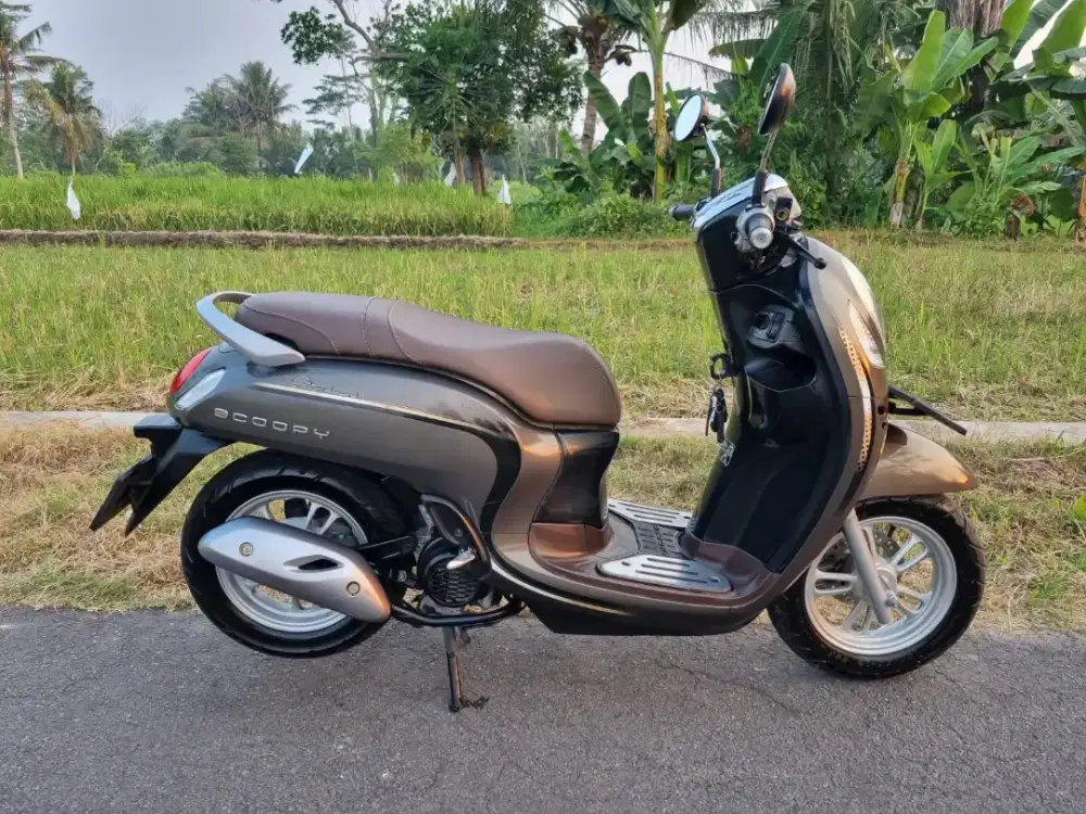 SCOOPY STYLISH KEYLESS 2023