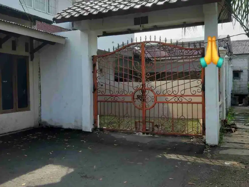 Dijual Cepat Harga Murah Rumah 2 Lantai Bangunan Kokoh Dan Rapih Di Pondok Kelapa. Jakarta Timur