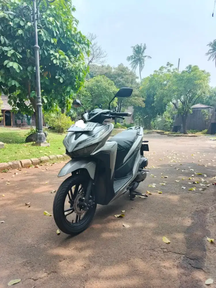 VARIO 150 2019 KEYLESS PLAT BEKASI