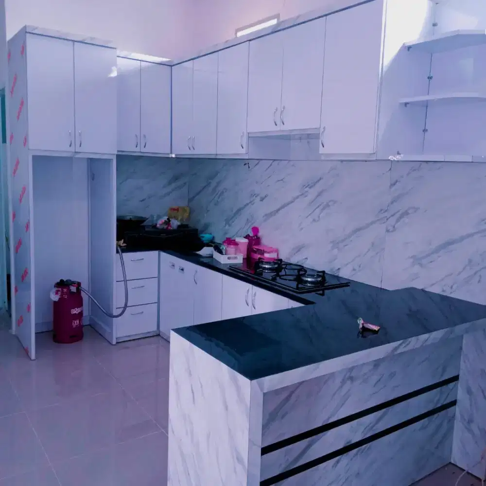 Kitchen set minimalis permeter