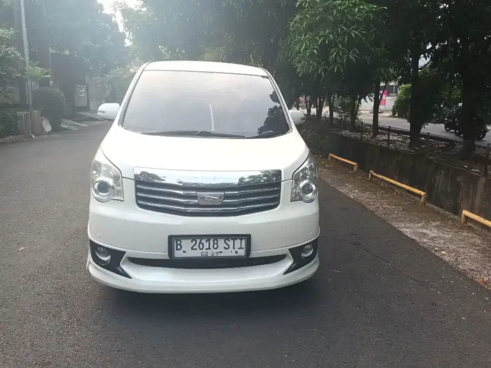 Toyota Nav1 v 2.0 at th 2013