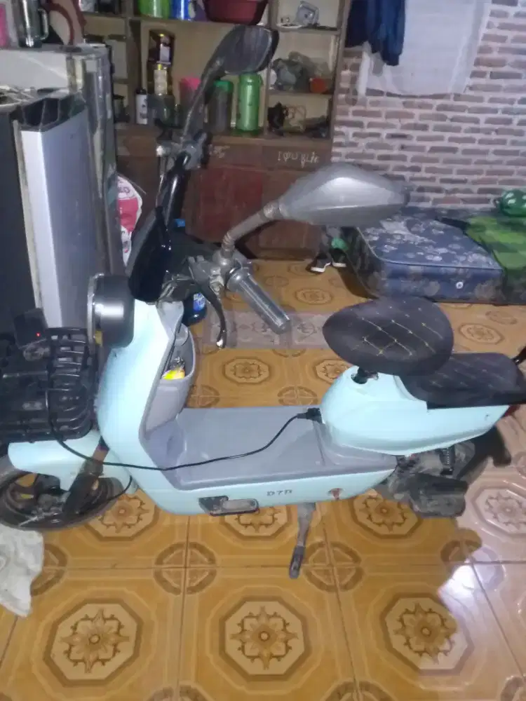 sepeda listrik uwinfly d7d