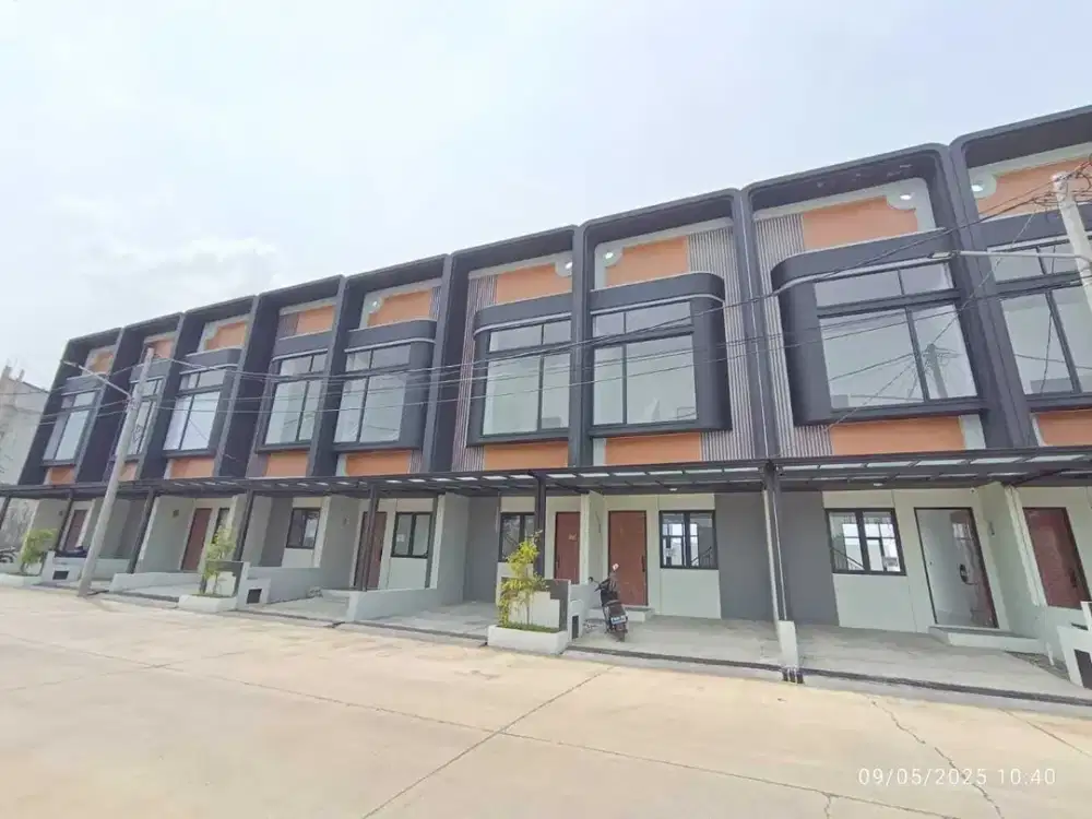 Jual Rumah Siap Huni Vintage modern  Sayap Kota Baru Parahyangan Bandung