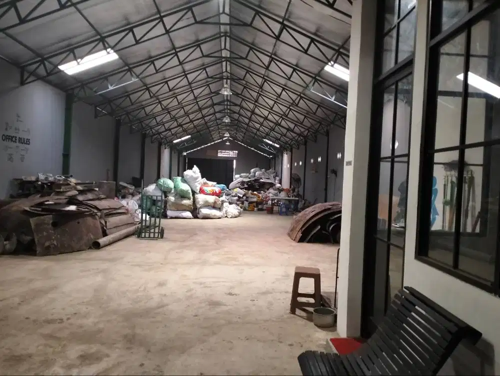 DIJUAL GUDANG DAN RUMAH TINGGAL PONTIANAK