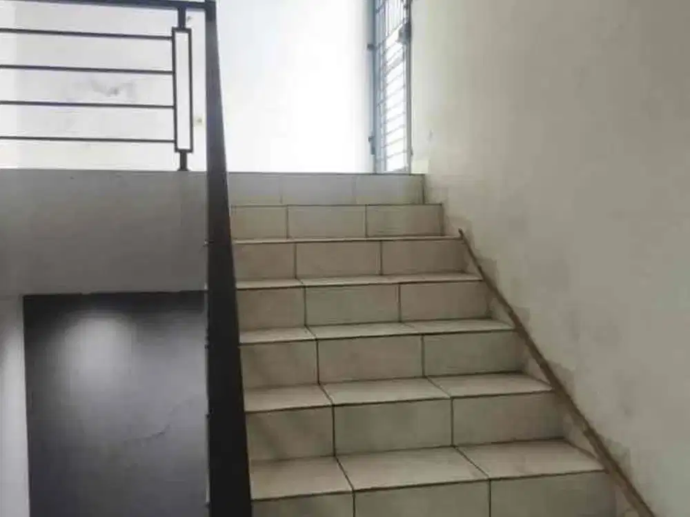 Disewakan Ruko mainroad di ahmad yani Bandung