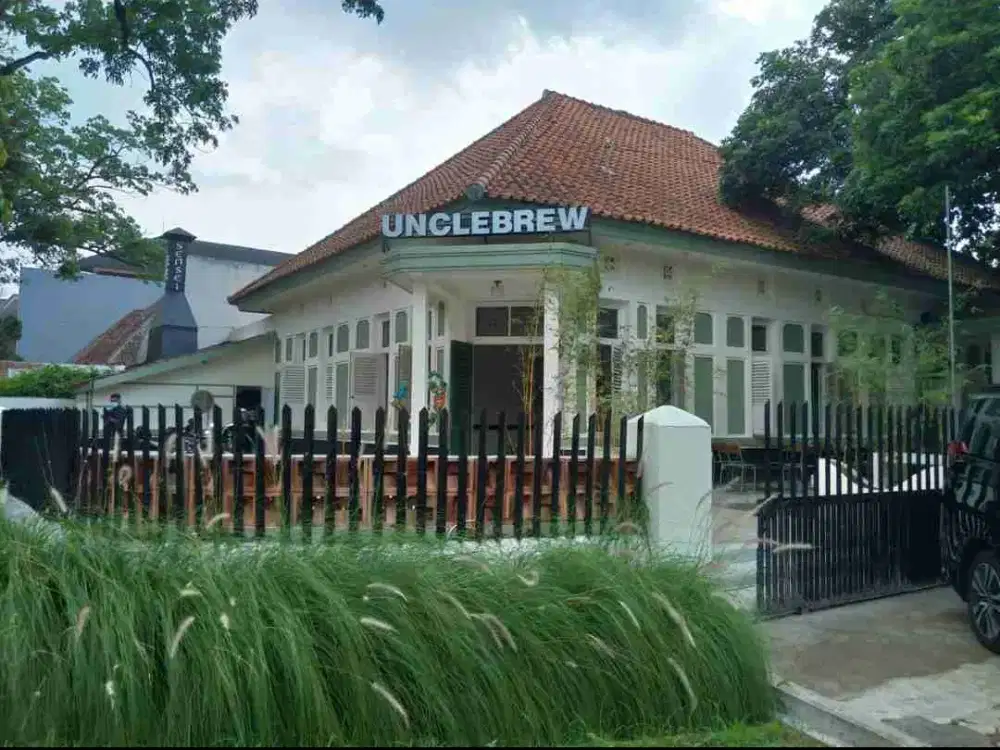 Bangunan Jl Tampomas Bandung Dijual Cocok buat usaha