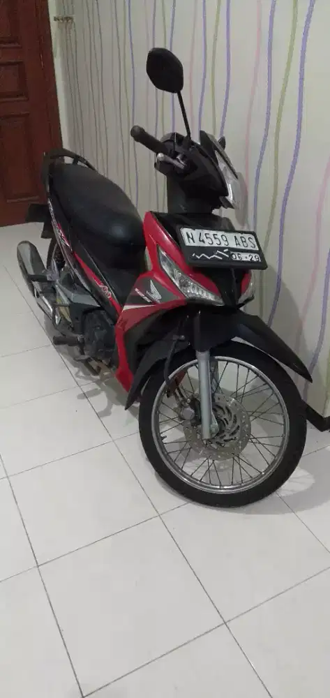 Supra x 125 hitam 2019 (N ) Malang kota