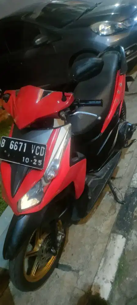 Vario techno 2010 pajak hidup