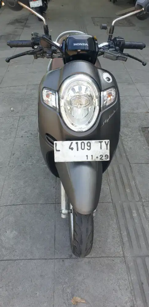 Scoopy Stylish th 2019 mulus pjk baru