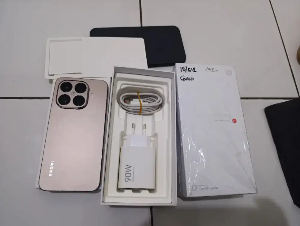 Xiaomi 15t pro ram 12/512 gb second fullset 6 bln pakai