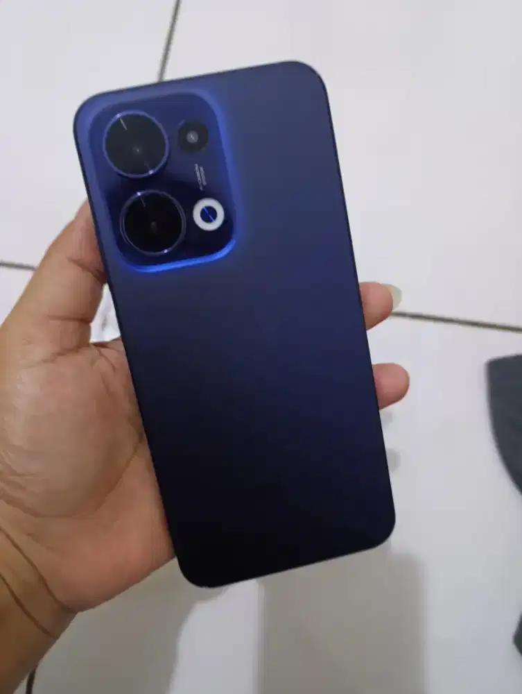 Oppo Reno 13 5G ram 12/256 GB second unit only