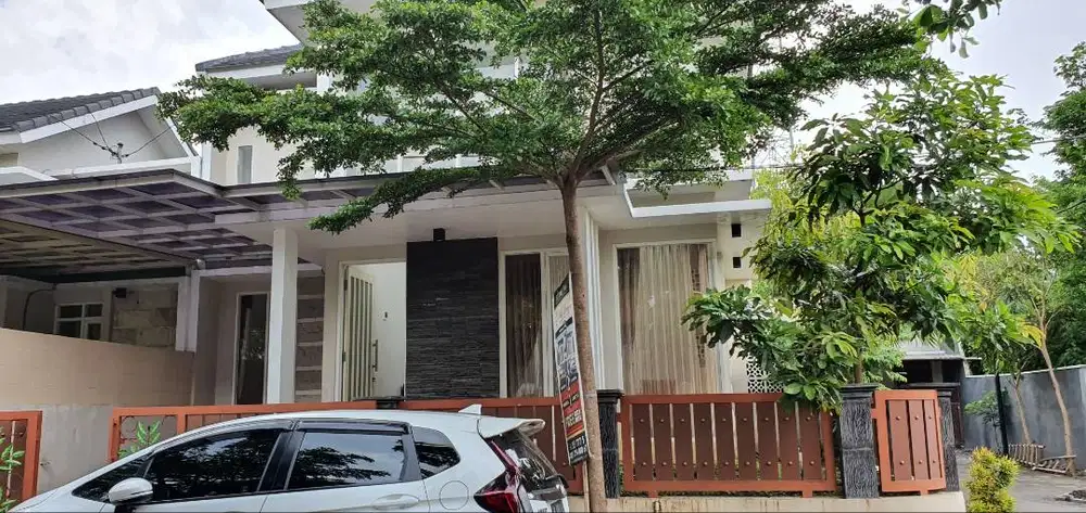 Rumah Dijual Semi Furnish