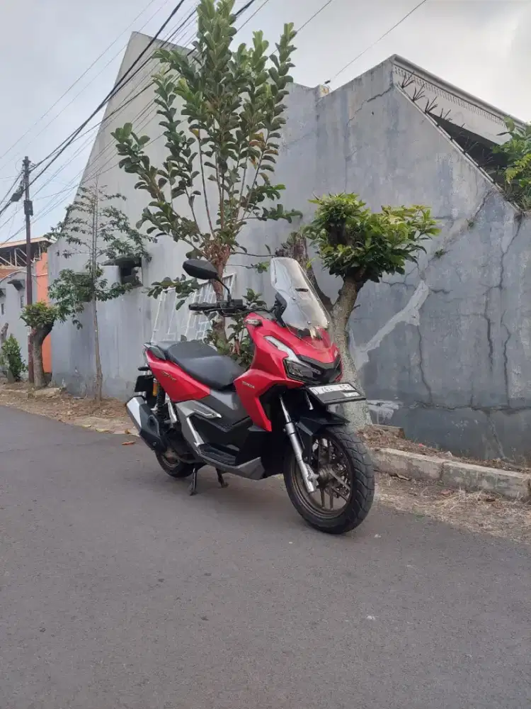 Honda ADV 160 ABS Tahun 2023 Mulus Istimewa