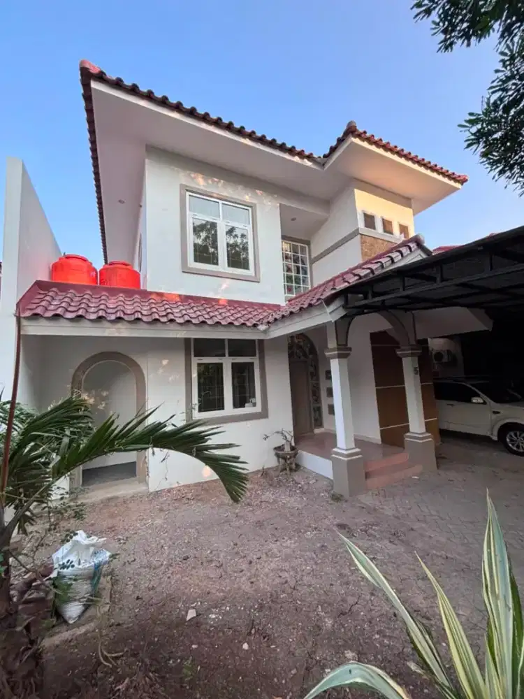 DIJUAL RUMAH GREENWOOD