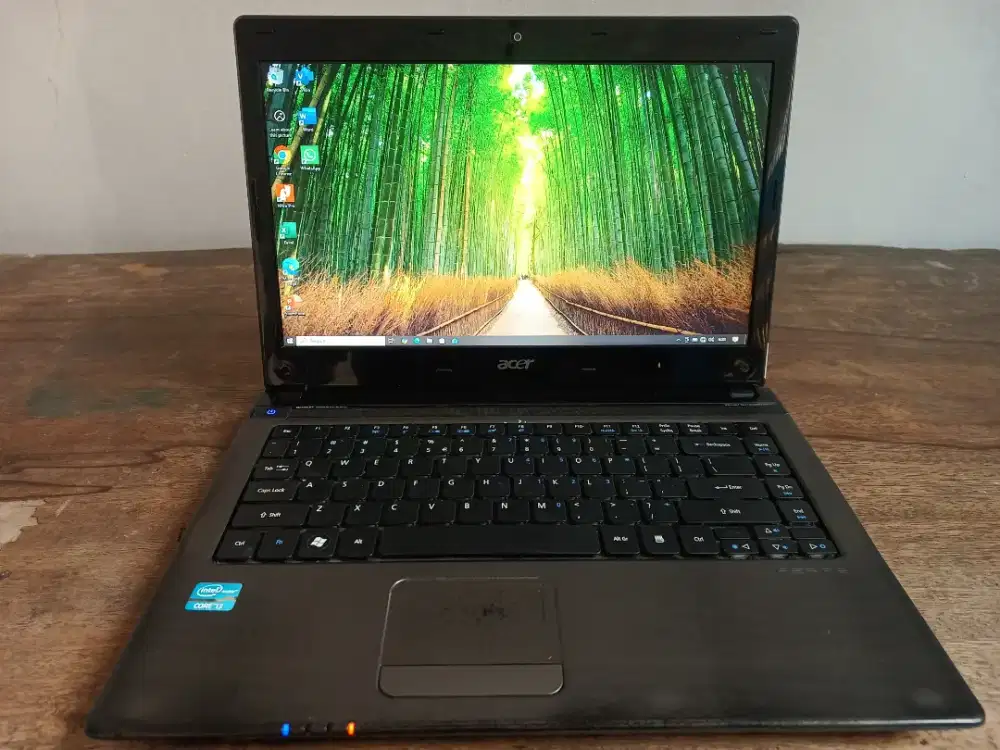 Laptop Acer 4750 Core i3