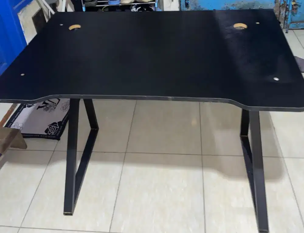 Meja gamers lass permanen