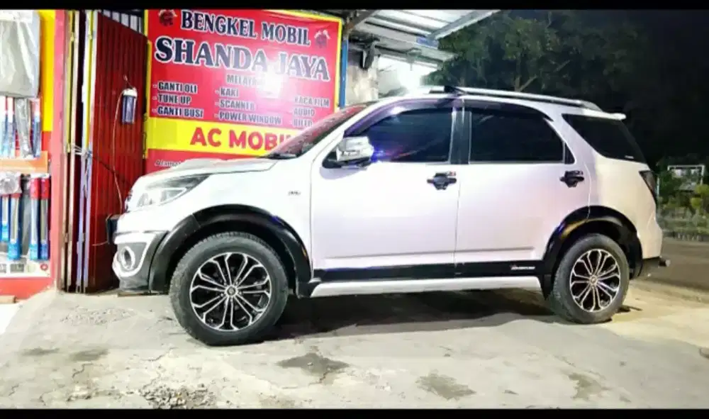 Terios tipe tertinggi