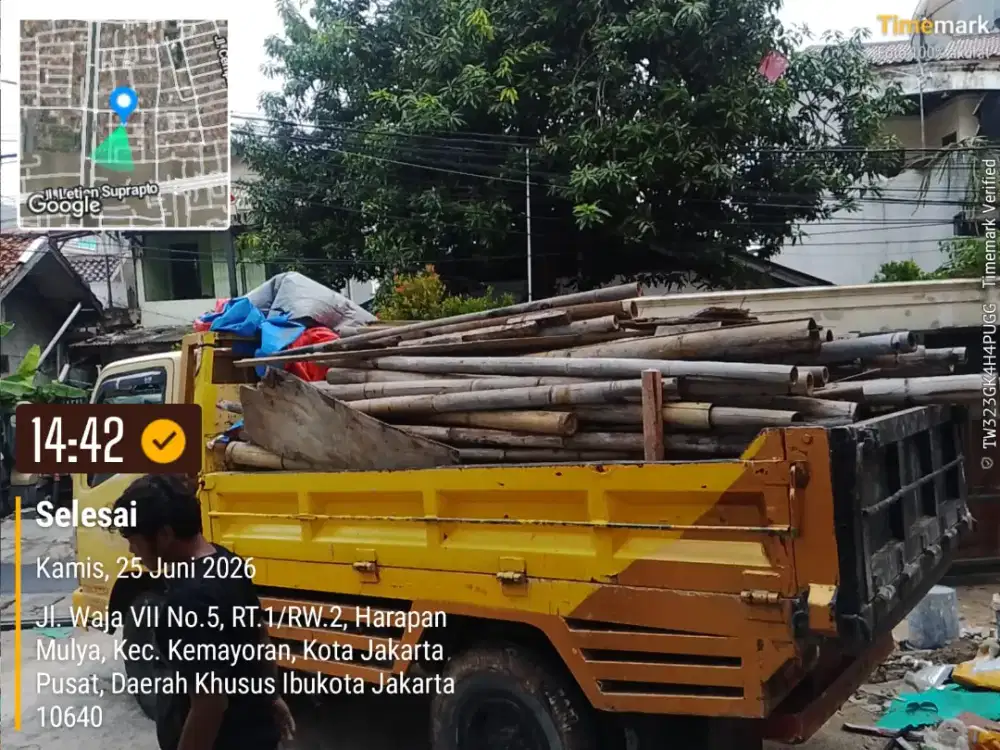 Jasa buang puing dan angkutan sampah
