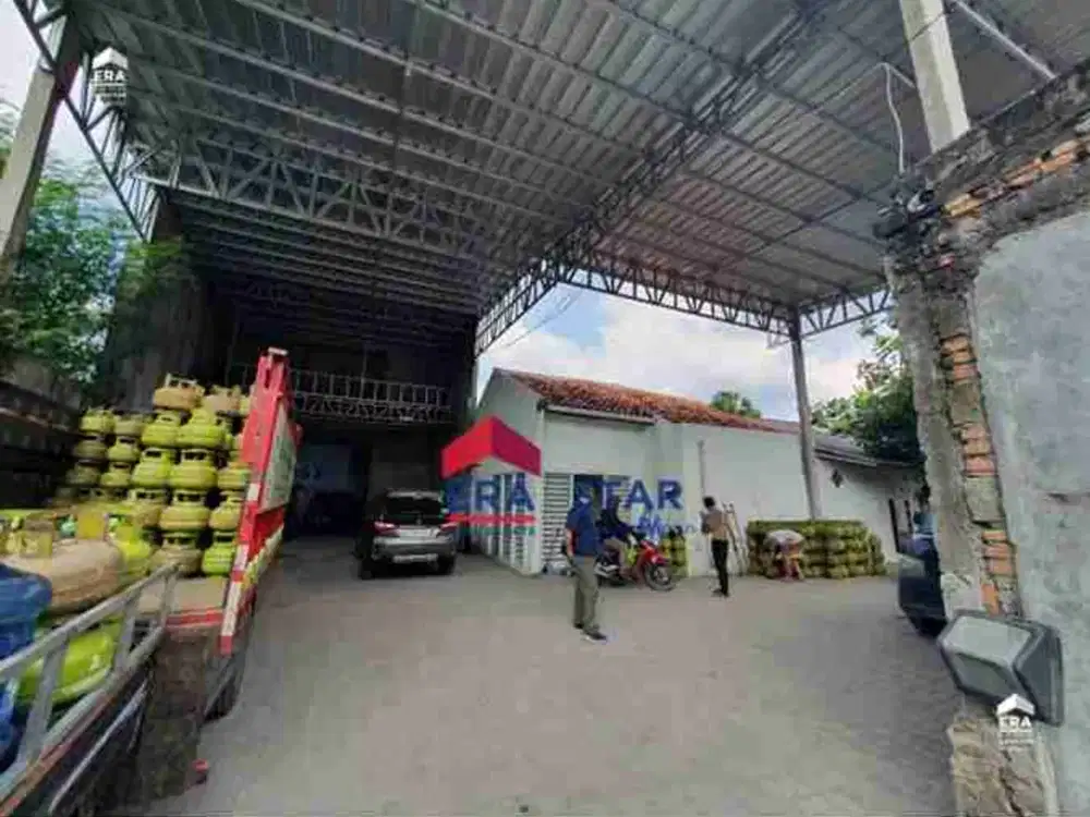 di jual 4 bidang tanah dengan luas total 528