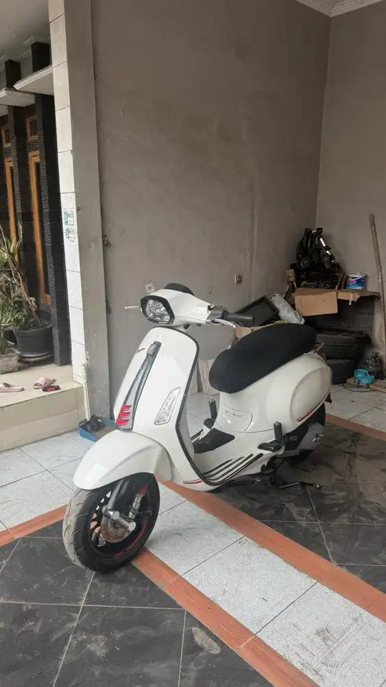 Vespa Sprint Iget Abs