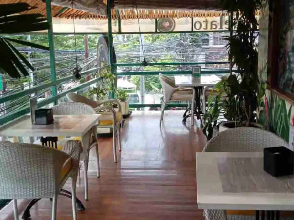 Over Kontrak ex Resto di Area Premium Turis Petitenget Kuta - Thumbnail 3