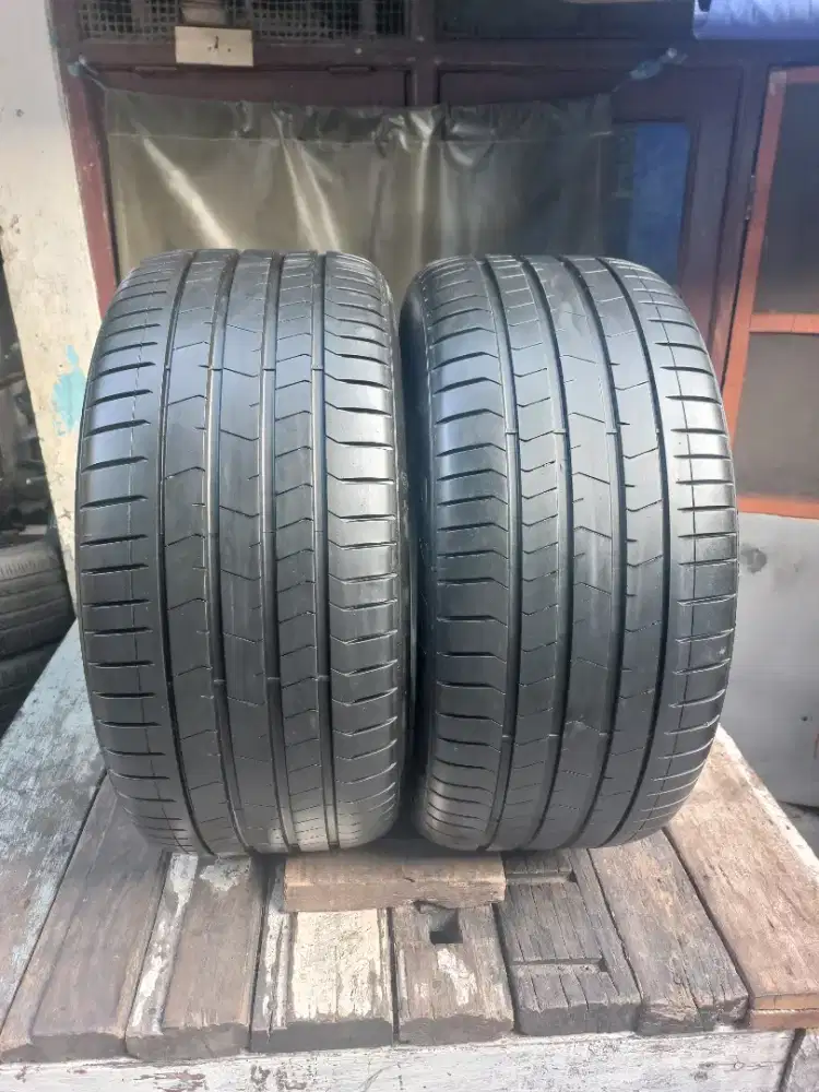 Di jual ban firelli p zero rft ukuran 305 40 20 tahun 2023