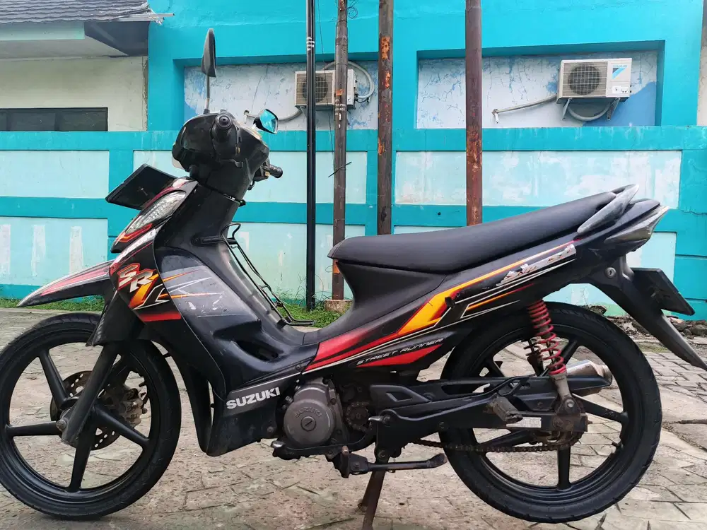 Suzuki smash new 2007 mesin sehat stater tokcer halus mulus terawat