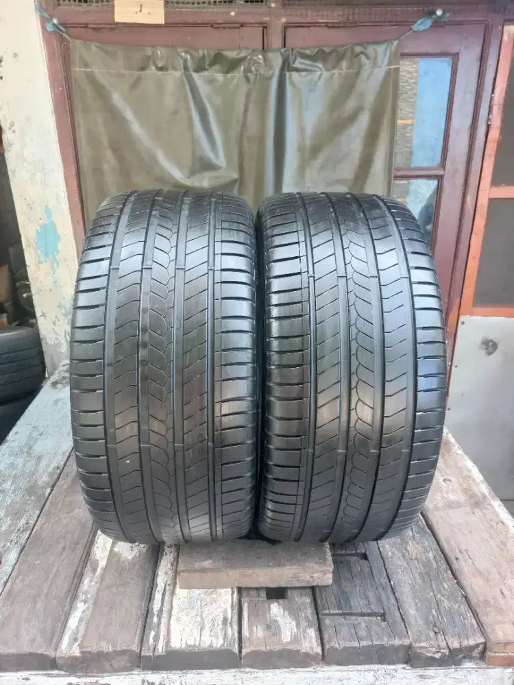 Di jual ban firelli ukuran 255 35 19 tahun 2023