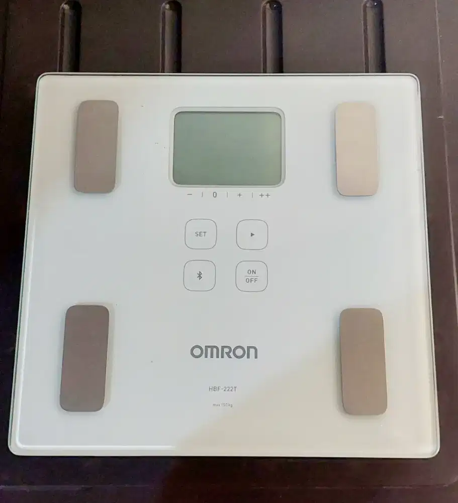 Timbangan Badan Omron