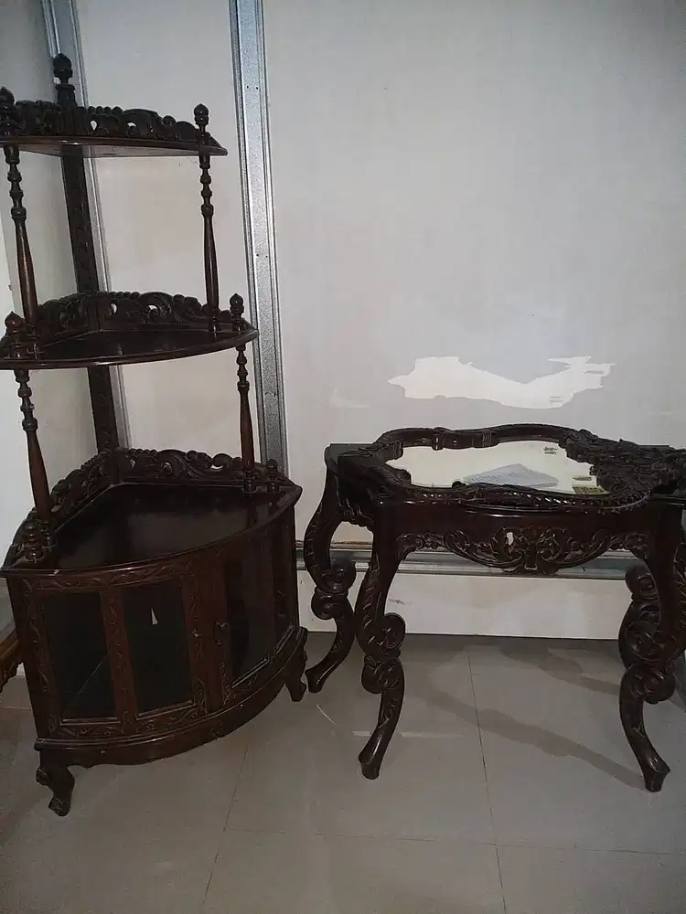 Jual meja rias dn lemari sudut pajang an