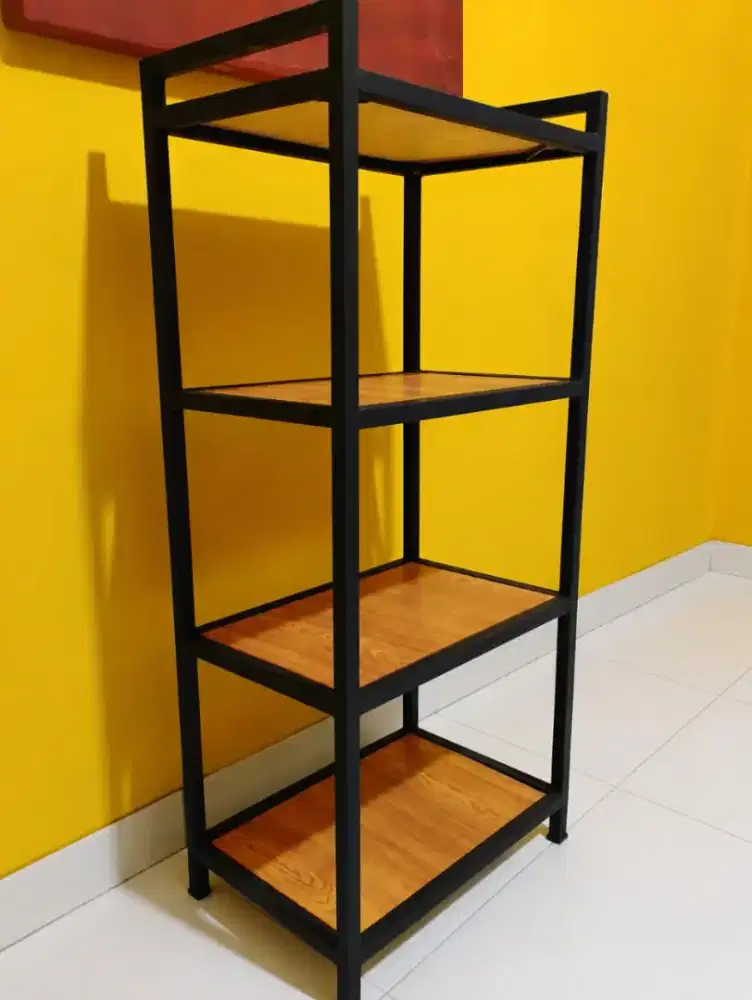 Rak serbaguna 4 tingkat