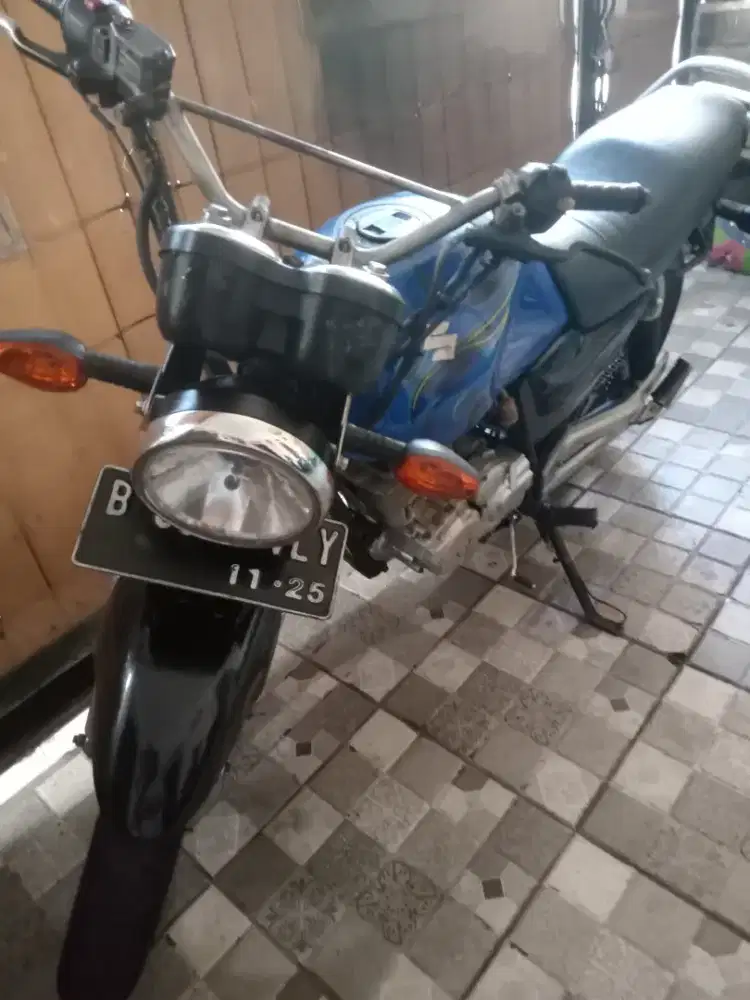Suzuki Thunder new stater tokcer mesin sangat halus siap pakai