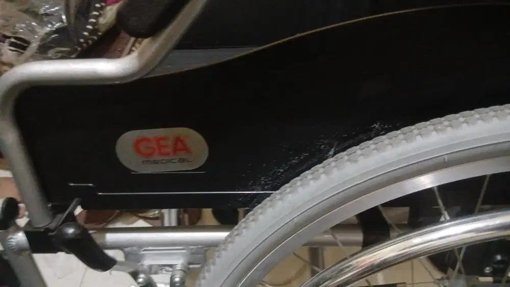 Kursi roda gea 001