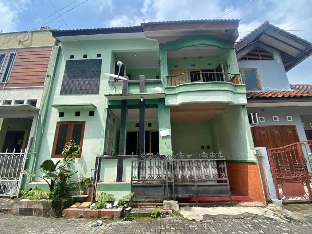 Disewakan Rumah 2 Lantai Dalam Perumahan Berlokasi Di Jakal KM. 13