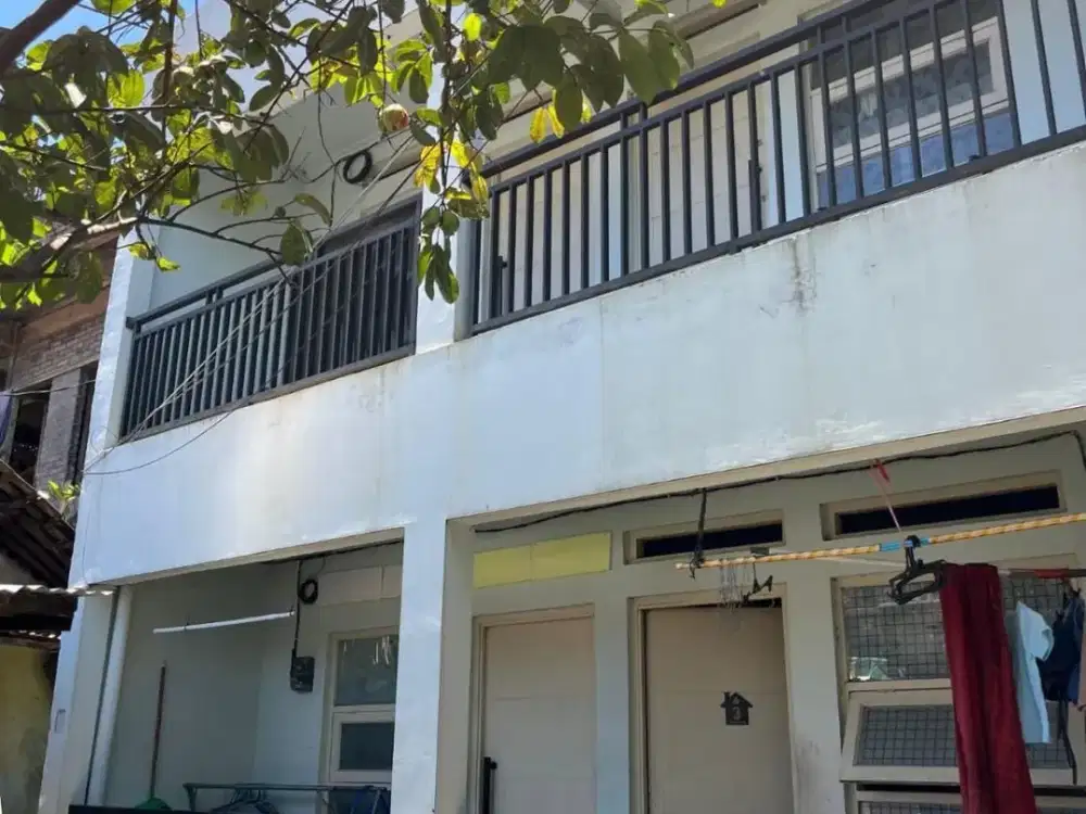 DIJUAL KOSAN BANGUNAN BARU DI PADASUKA CIMAHI 2 LANTAI STRATEGIS PUSAT KOTA CIMAHI