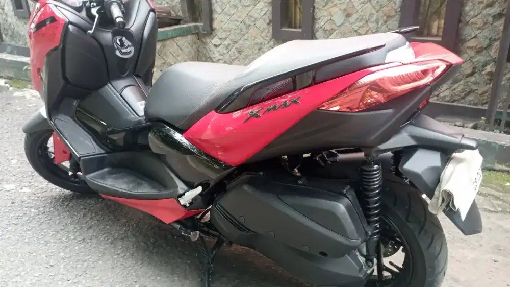 Xmax full servce KM rendah SIAP TOURING