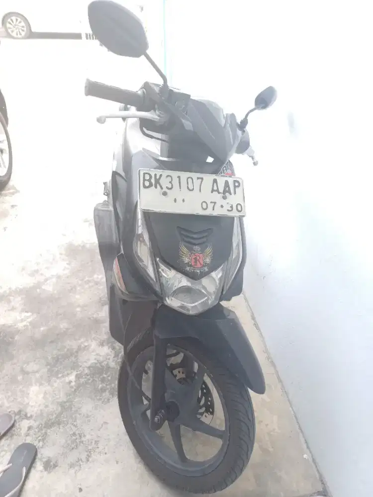 Sepeda motor honda beat bekas