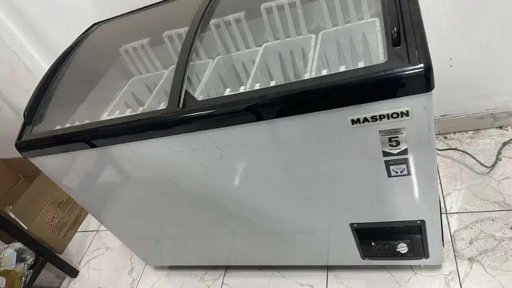 Freezer Sliding Kaca 200L