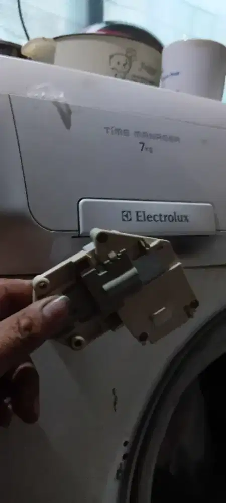 Door lock pintu mesin cuci tipe 85761
