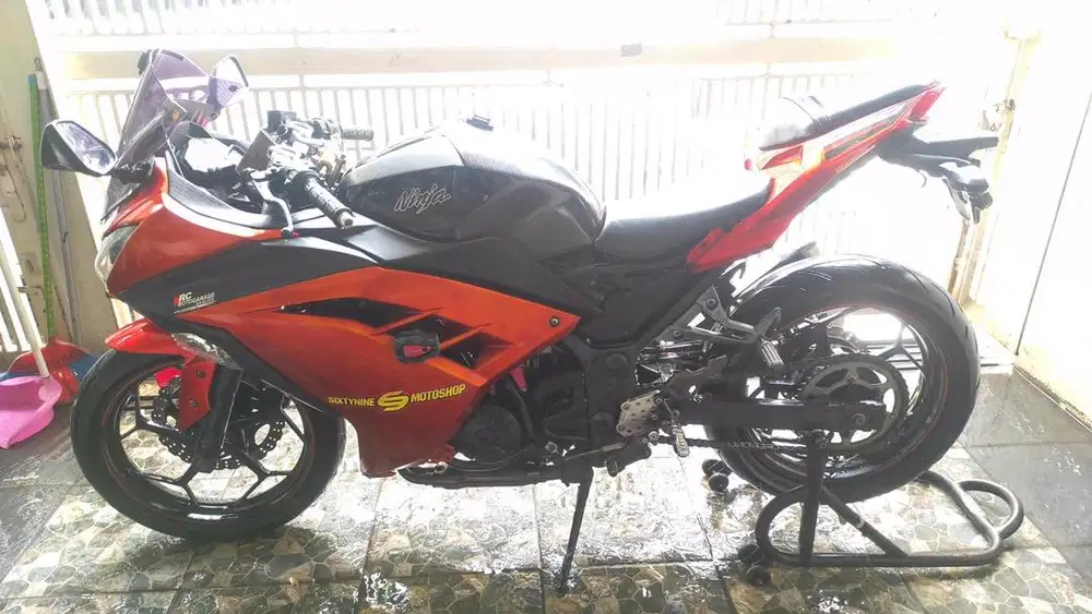 Ninja 250fi orange