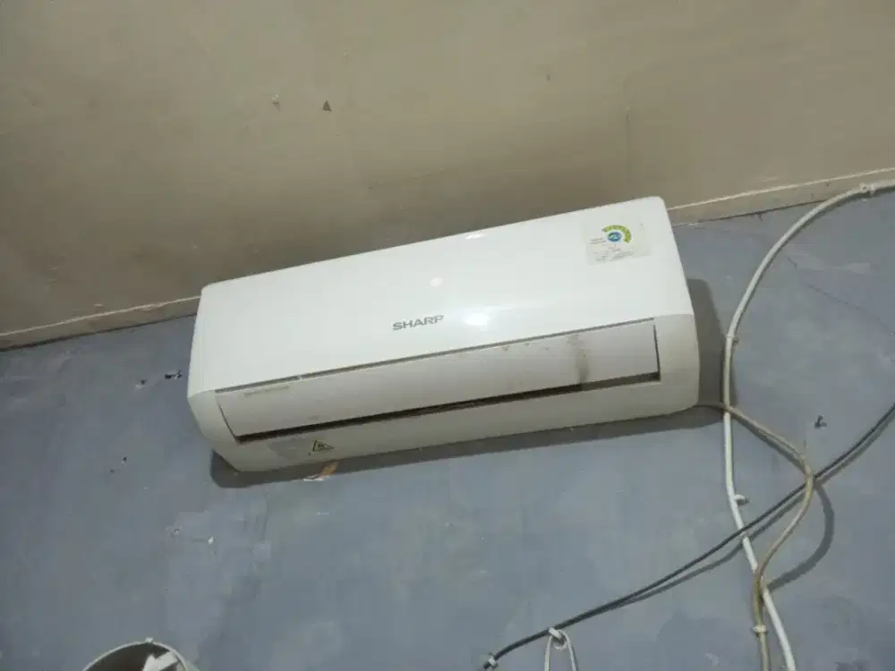 Di Jual AC Merk Sharp