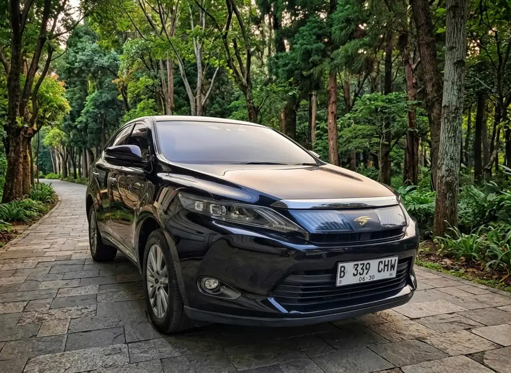 New Harrier 2.0 Thn 2014 CBU Japan