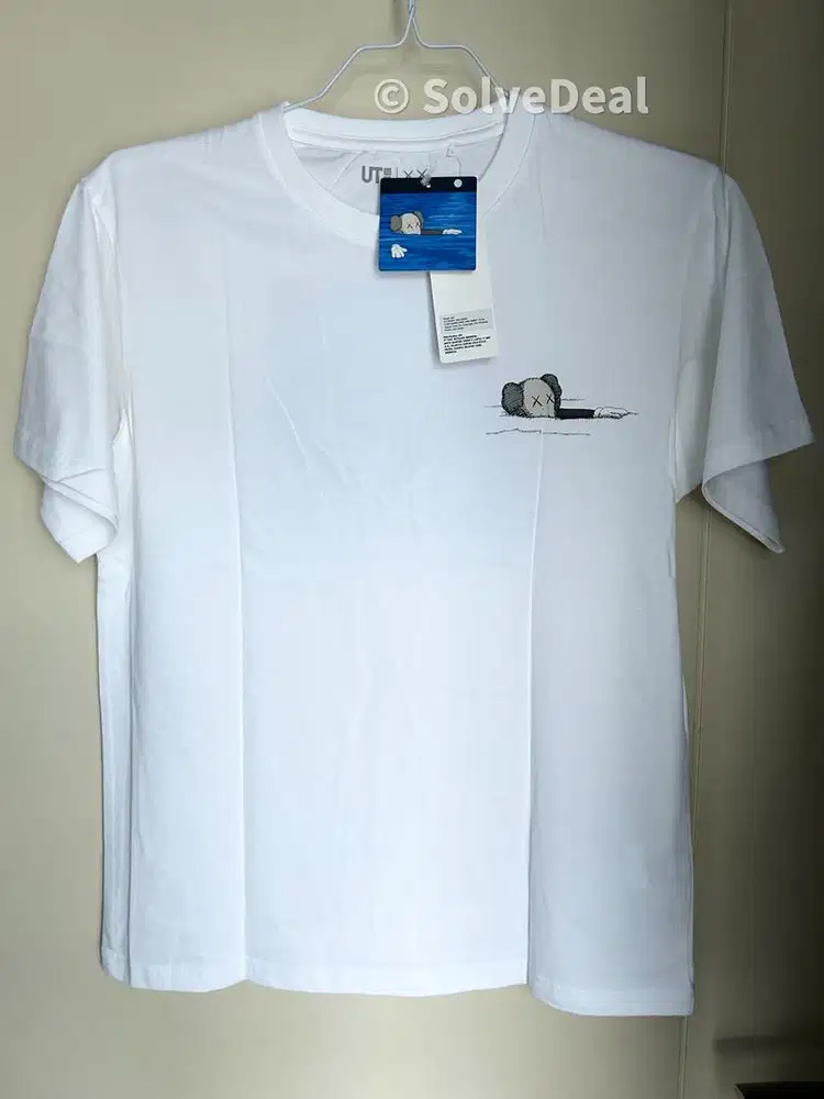 Kaos Uniqlo Kaws Artbook White Kids Original UT Collection Graphic Tee
