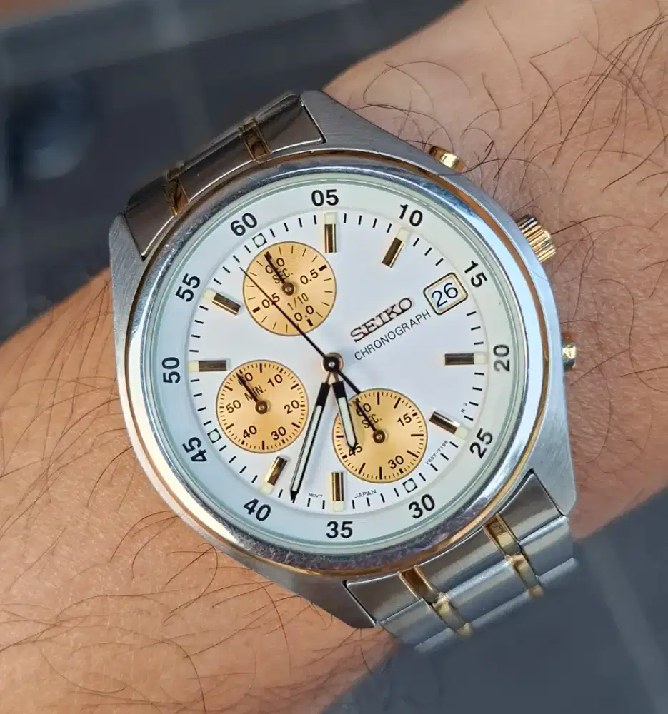 Seiko chronograph gold panda