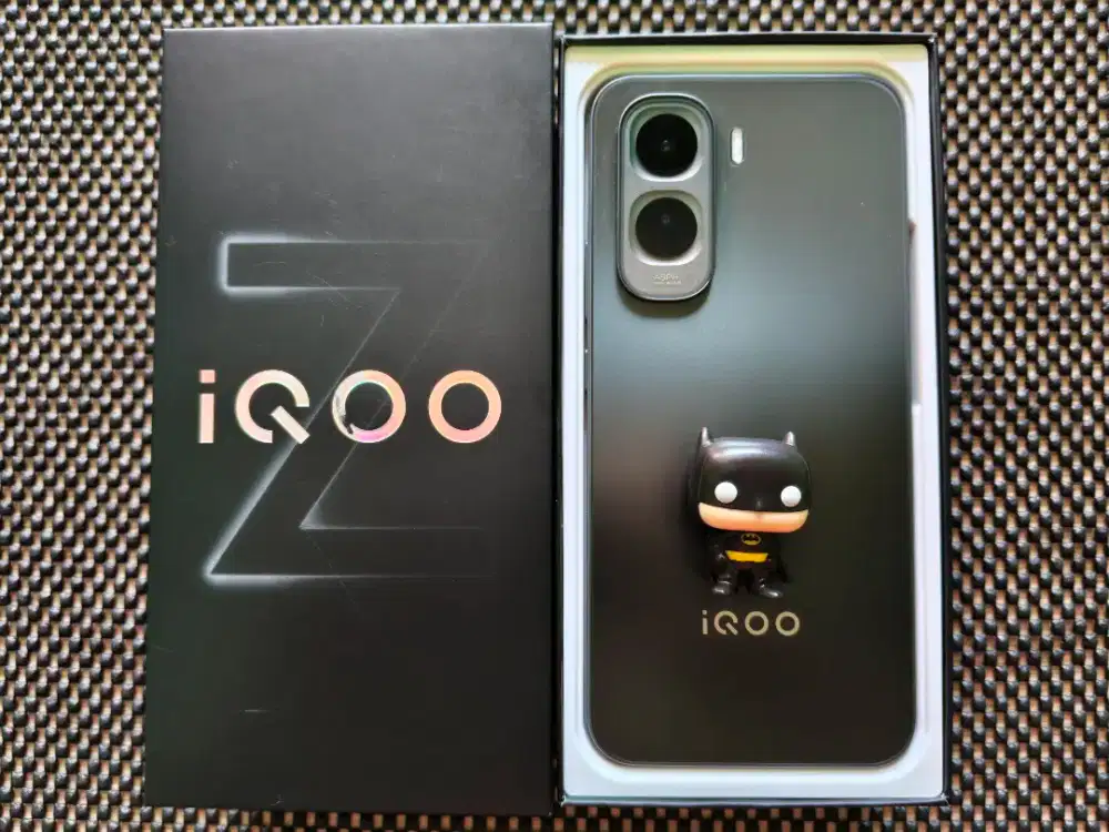 iqoo z11 5g 12/256 fullset