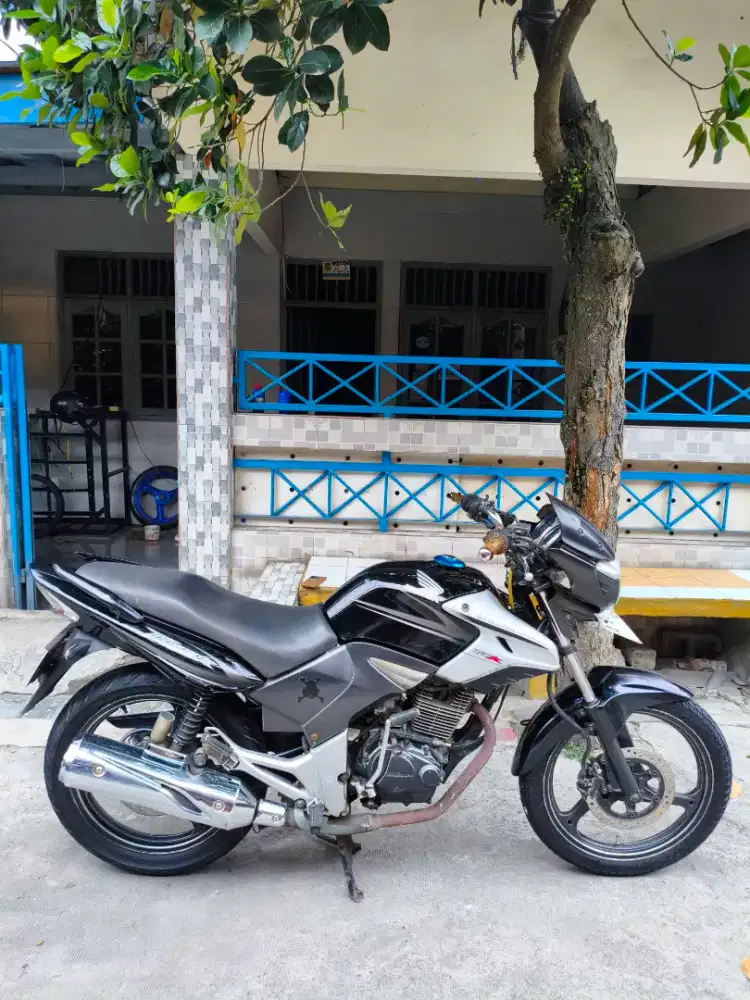 Tiger Revo 2009 pece orian