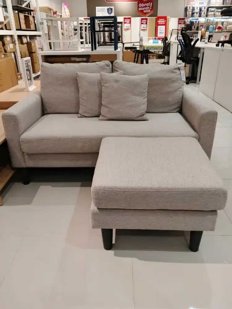 Sofa 2 seater dengan Ottoman